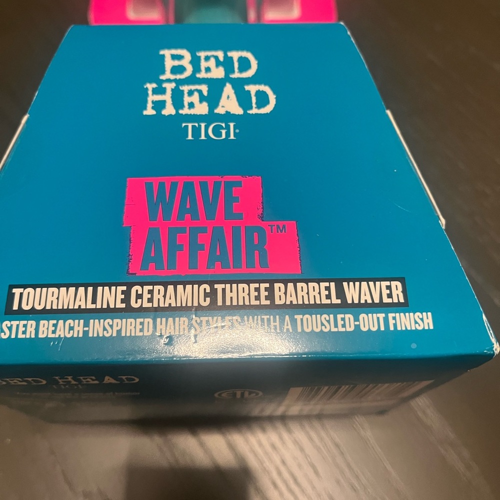 BedHead Wave Affair Tourmaline Waver in Blue - Picture 2 of 5